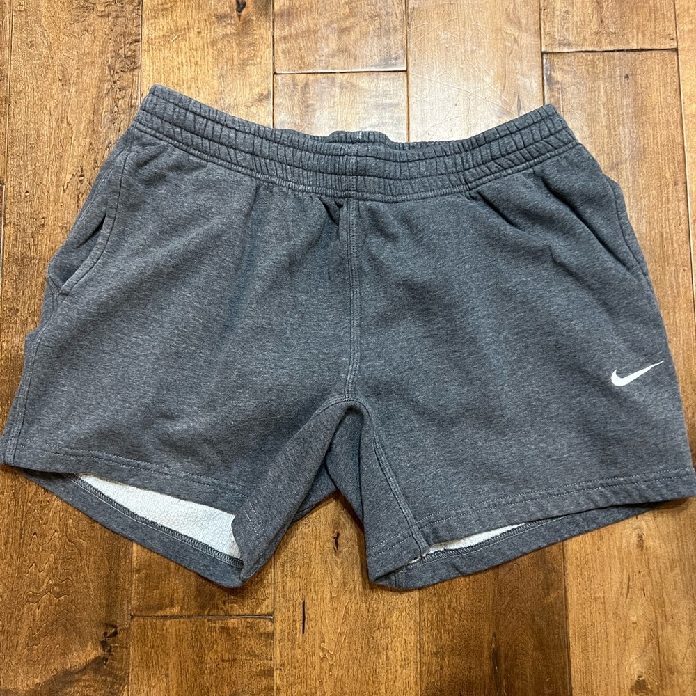 Vintage Dark Grey Nike Sweat Shorts